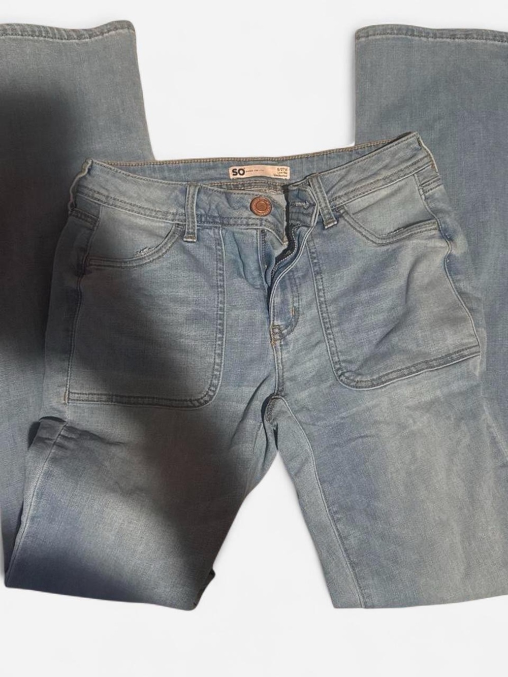 SO Women's light bootcut straight-leg jeans